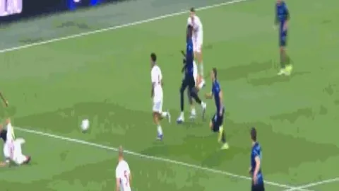 近8期大乐透专家质合分析：墨尔本城升P趋势解读